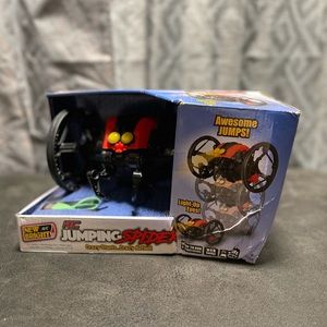 New Bright R/C Jumping Spider NEW